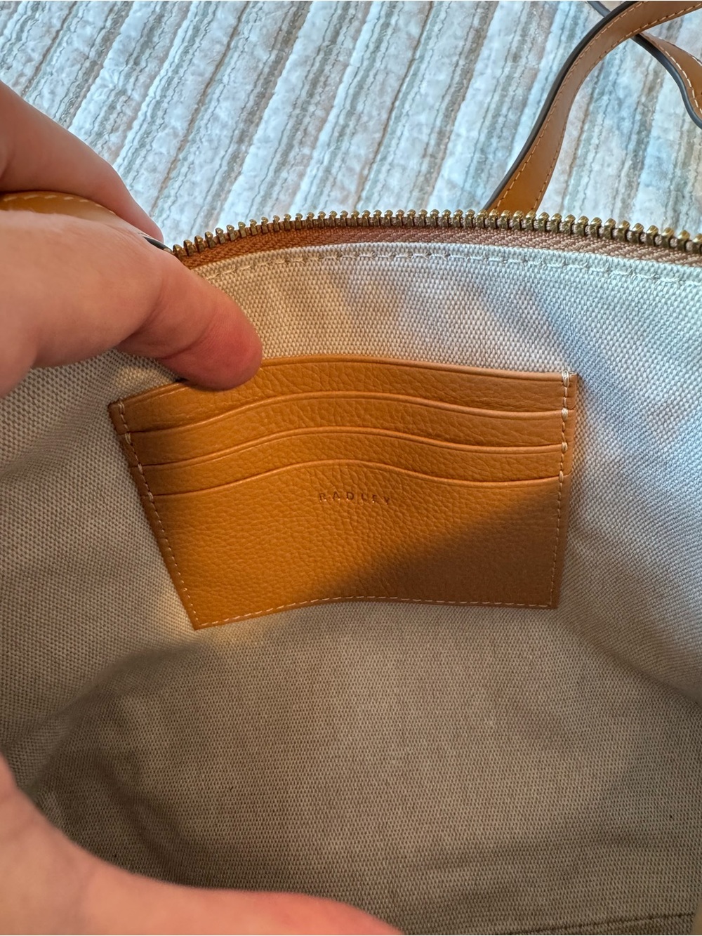 RADLEY LONDON Tan Pebbled Leather Crossbody Bag Top Zip - Picture 5 of 5